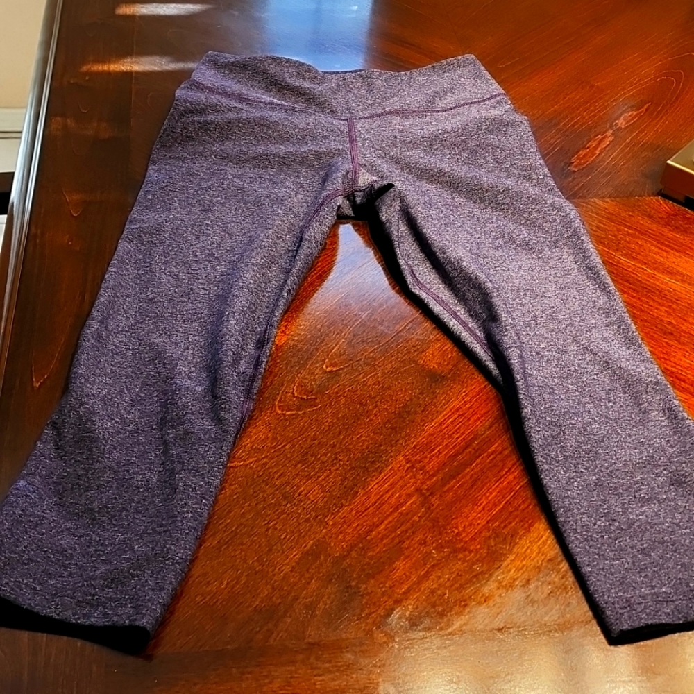 Nike dri fit leggings, size xs.